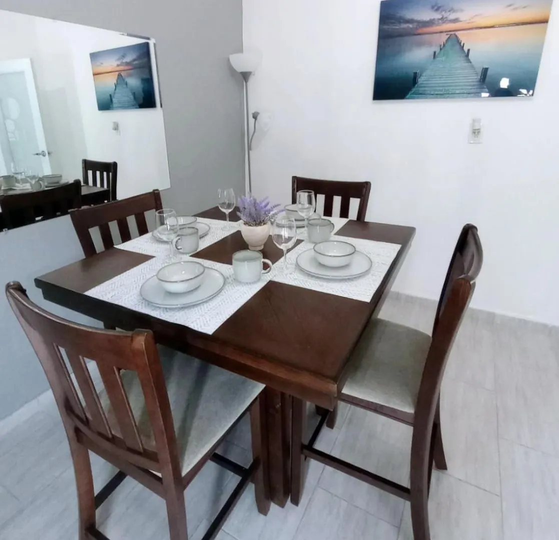 Urban Lodgings Two @ Roosevelt 457 San Juan Apartment
